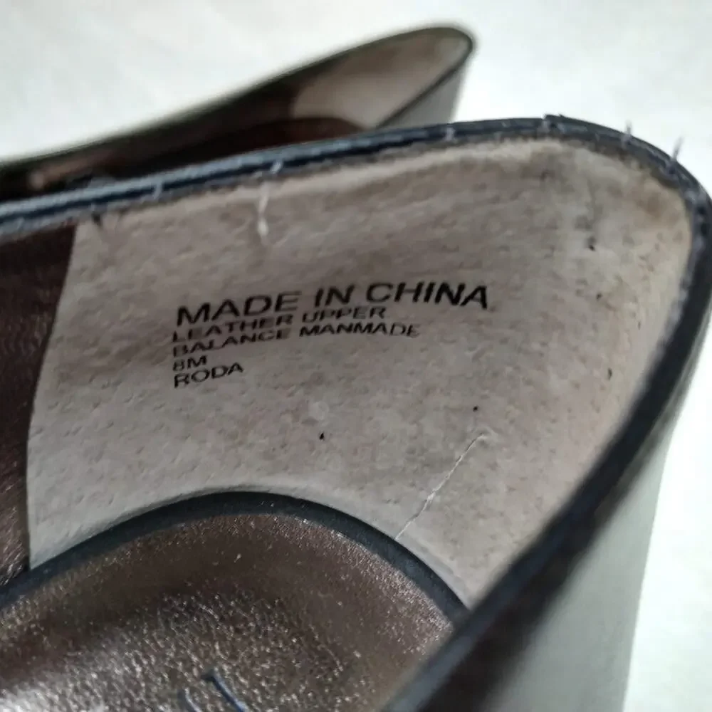 INC International Concepts Black Leather Pumps